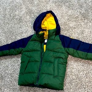 Gap puffer jacket - medium